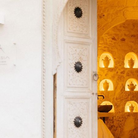 Bed and Breakfast Alesia Luxury Cave Ostuni Zewnętrze zdjęcie