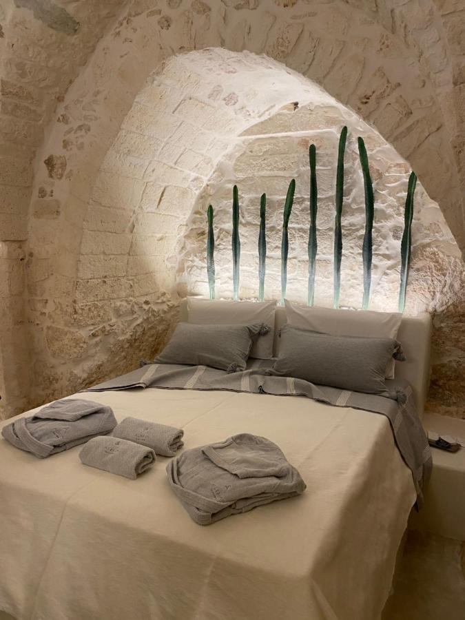 Bed and Breakfast Alesia Luxury Cave Ostuni Zewnętrze zdjęcie