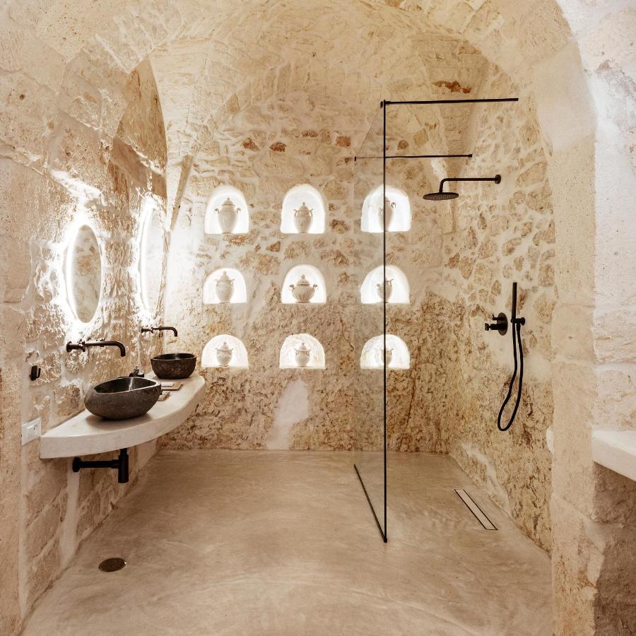 Bed and Breakfast Alesia Luxury Cave Ostuni Zewnętrze zdjęcie
