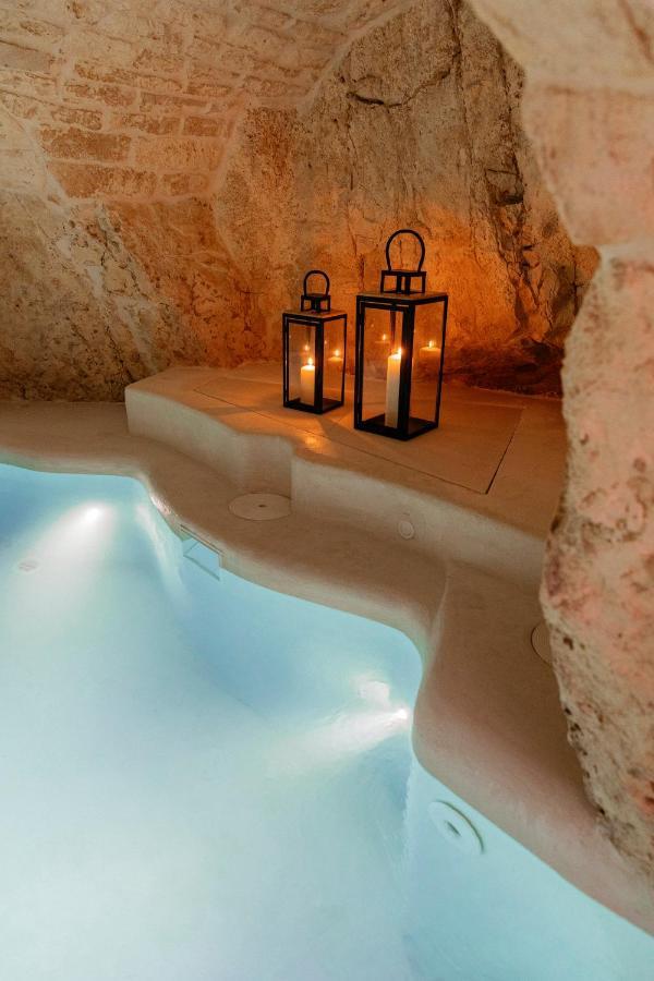 Bed and Breakfast Alesia Luxury Cave Ostuni Zewnętrze zdjęcie