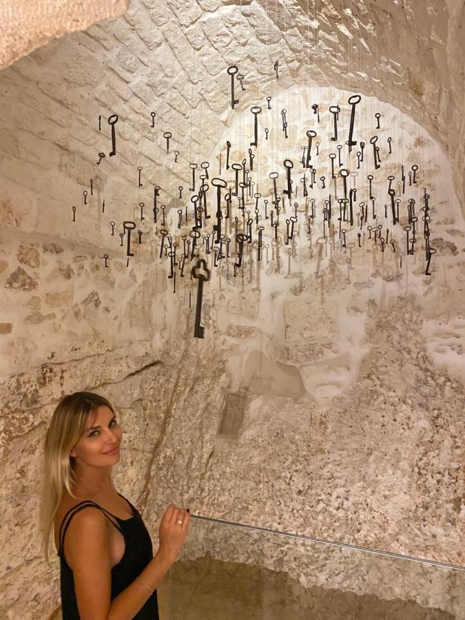 Bed and Breakfast Alesia Luxury Cave Ostuni Zewnętrze zdjęcie