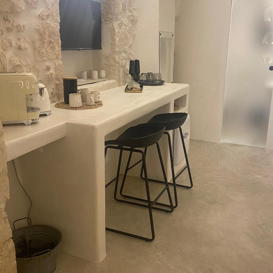 Bed and Breakfast Alesia Luxury Cave Ostuni Zewnętrze zdjęcie